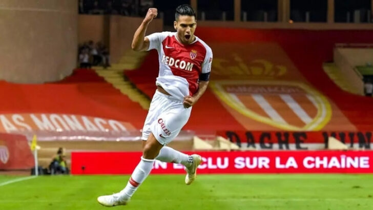 Falcao’nun parası forma satışından çıkarılacak