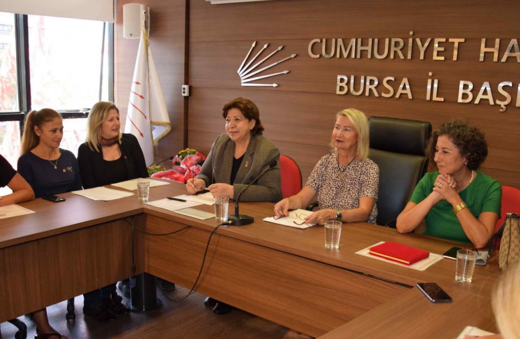 CHP Bursa Kadın Kolları’na teşekkür