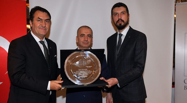 Devlet el koysun!