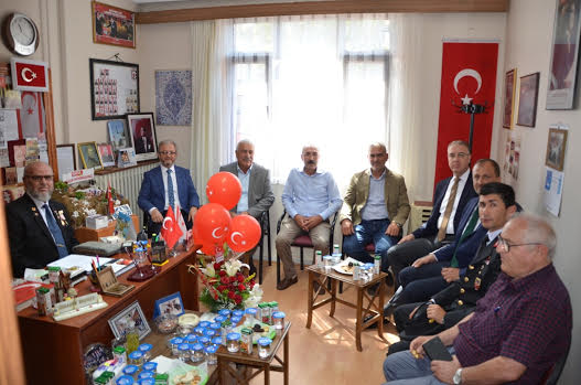 İZNİK’TE GAZİLER GÜNÜ HEYECANI YAŞANDI