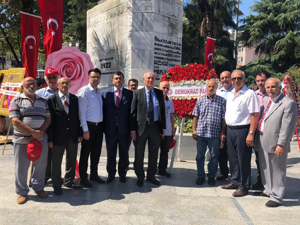 Demirel’e 1980 ile neşter attılar!