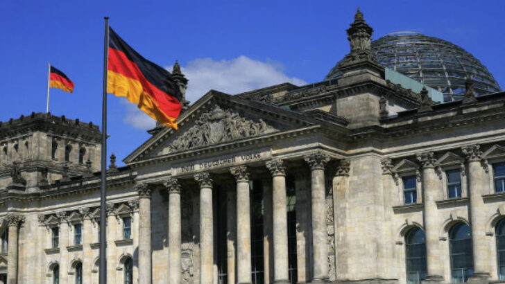 Almanya’da Silah Satışını Durdurdu!