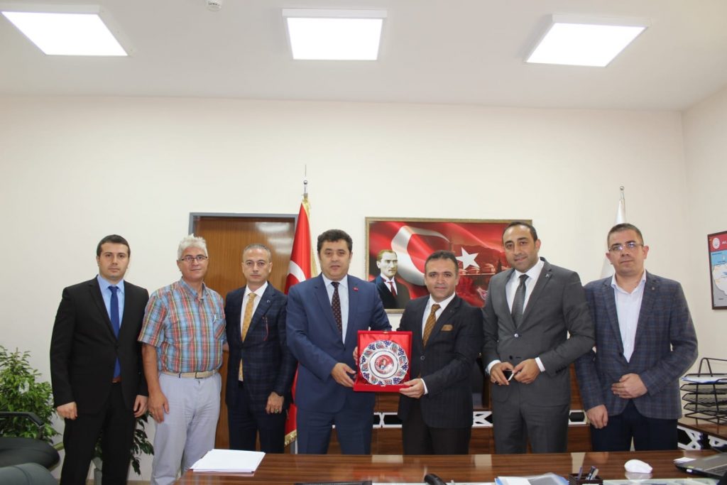 Aile Bizim İçin Çok Önemli!