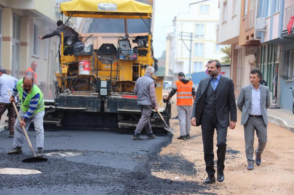 GÜRSU’NUN YOLLARINA ASFALT IŞILTISI