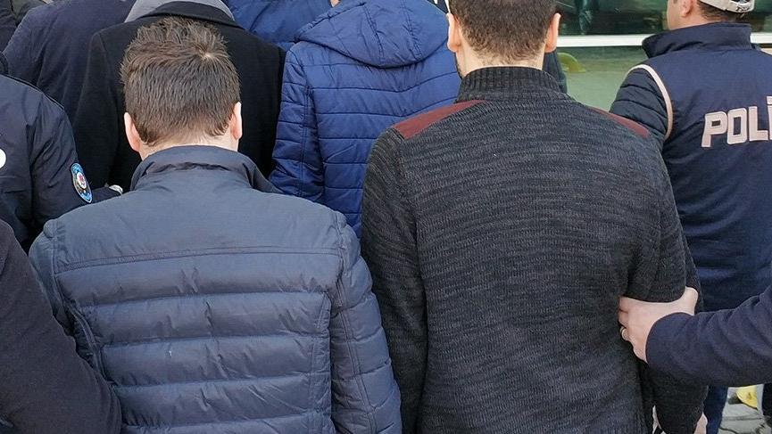 Kapıya Çöp Bıraktık Gelin Alın…