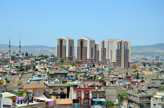Belediye Yetkileri Özel’e Geçiyor!