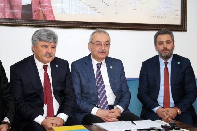 Millet Ne Derse O Taraftayız…