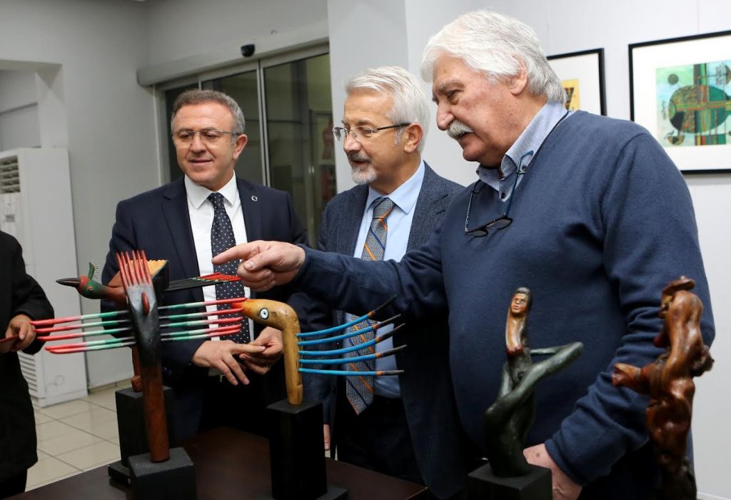 Köklere hayat veren sanatçı Nilüfer’de sergi açtı