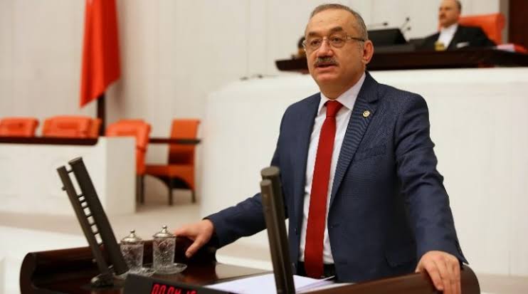 Asgari Seviyede Geçinmeleri İçin 2 Bin 500 lira…