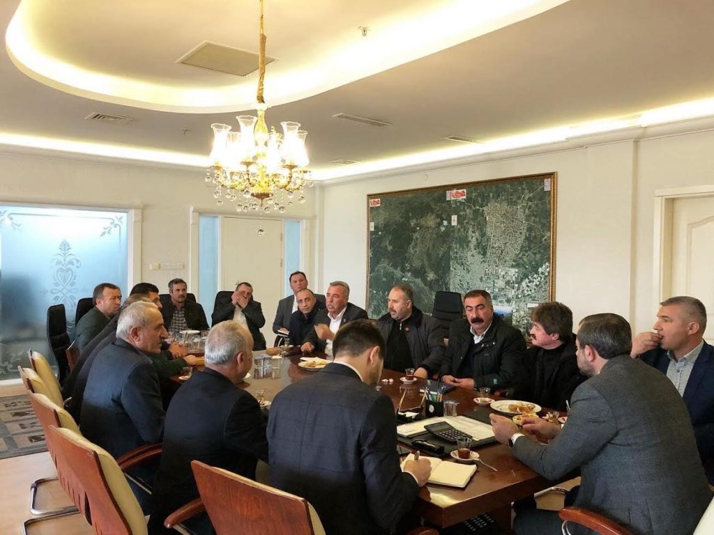 BAŞKAN MUSTAFA IŞIK: “MUHTARLARIMIZLA ARAMIZDAKİ SİNERJİYİ ÖNEMSİYORUZ”