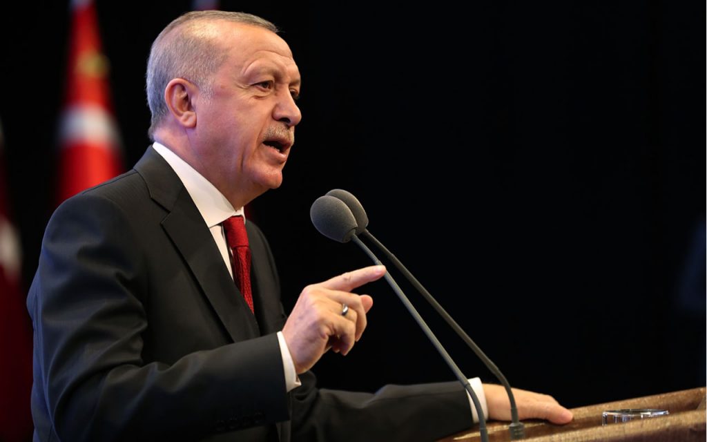 Başlarına Yıkarız!