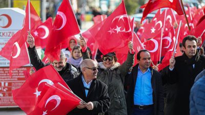 Bursa Ay-Yıldız’ın Altında Toplanacak