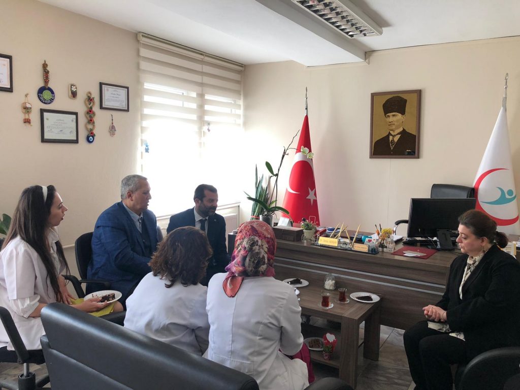 GÜRSU’DA SAĞLIK ÇALIŞANLARINA BAYRAM MORALİ