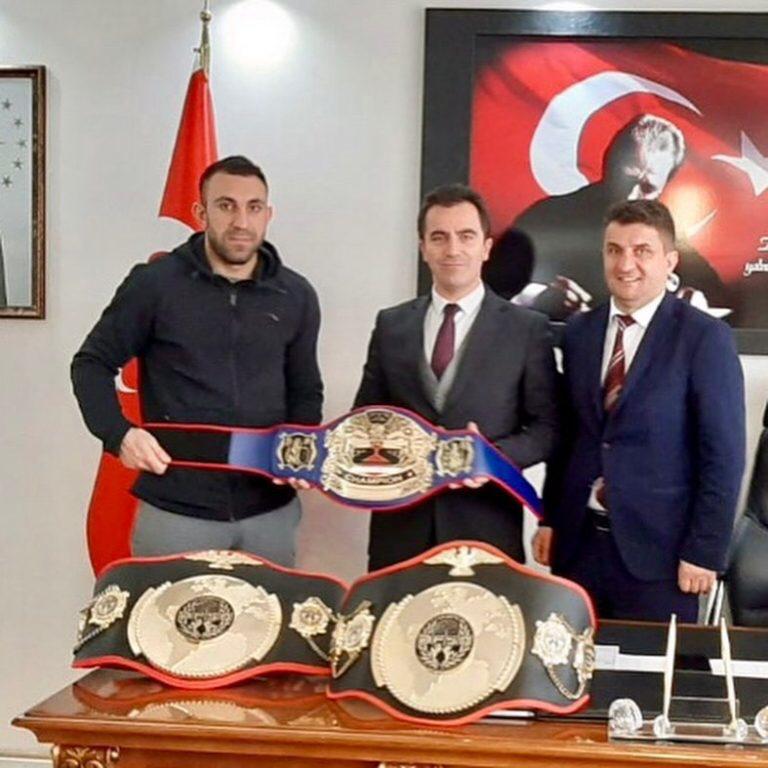 Dünya Şampiyonundan Kaymakam Karakaya’ya Ziyaret