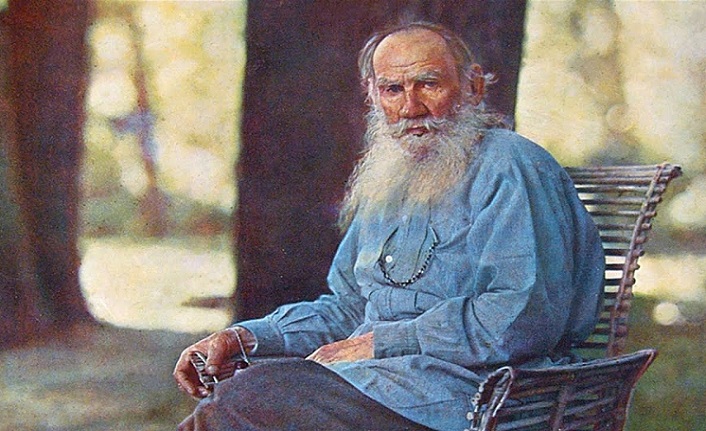 BAKAN ‘’TOLSTOY OKUYUN ‘’ DEDİ