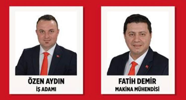 Fatih Demir ve Özen Aydın CHP rozeti taktı