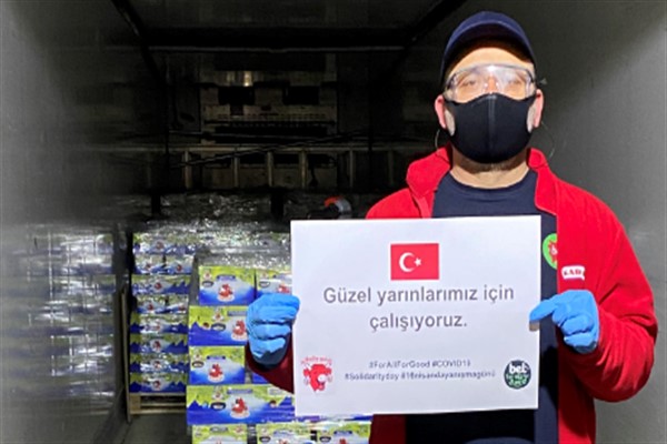 LA VACHE QUI RIT’DEN ULUSLARARASI DAYANIŞMA HAREKETİ