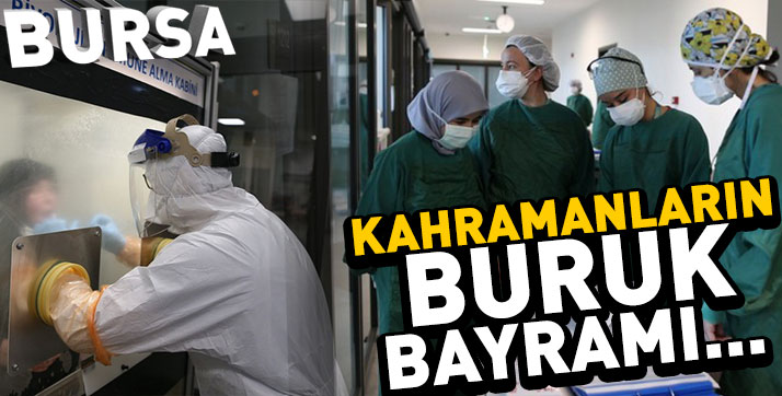 Sağlıkçıların Buruk Bayramında Duygusal Anlar Kameralara Yansıdı