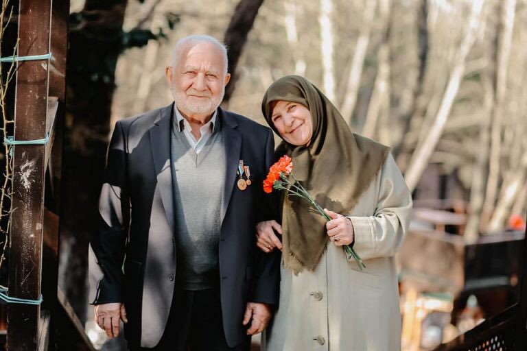 Yaşlıların Sağlığı İçin Çiçek ve Hediye Göndermeyin