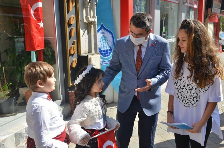 Yıldırım Belediye Başkanı Yılmaz: “Bir arada olamasak da gönüllerimiz bir”