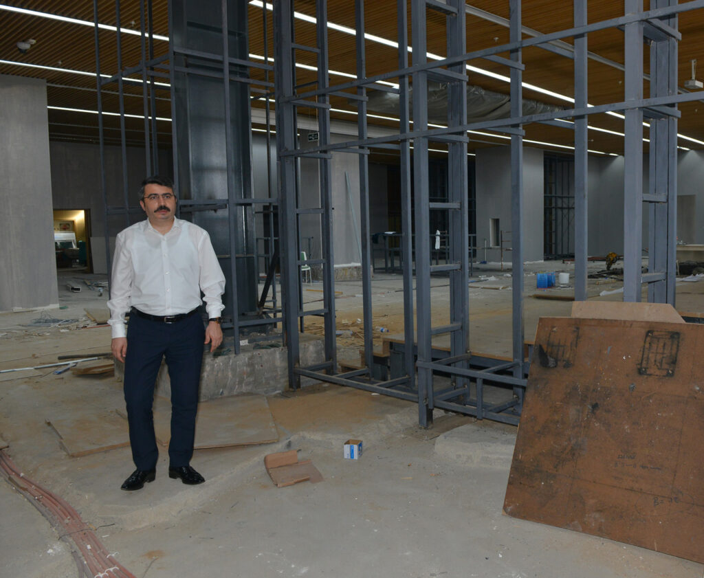 “BİR KÜTÜPHANE’DEN FAZLASI OLACAK”