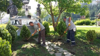 PARKLARA ‘NORMALLEŞME’ BAKIMI