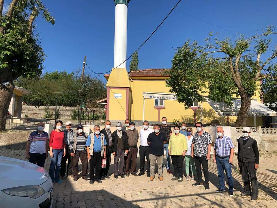 Karaca’dan İznik’te ürünleri doludan zarar gören üreticiye ziyaret