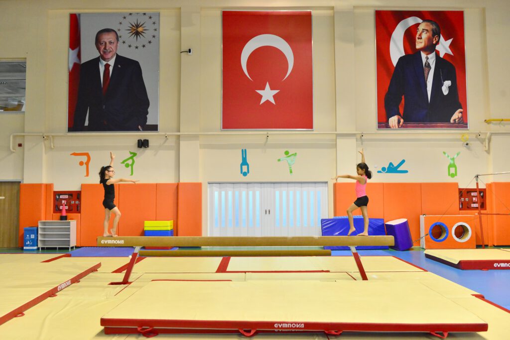 YILDIRIM’DA ÇOCUK OLMAK AYRICALIK