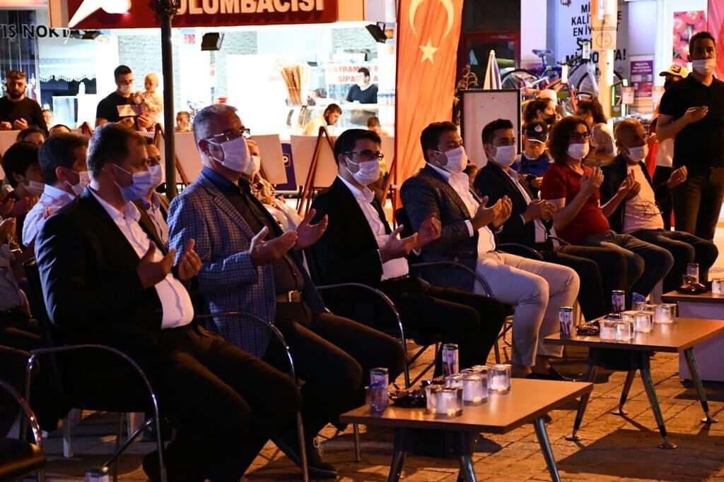 MİLLETİN ZAFERİ 4.YILINDA