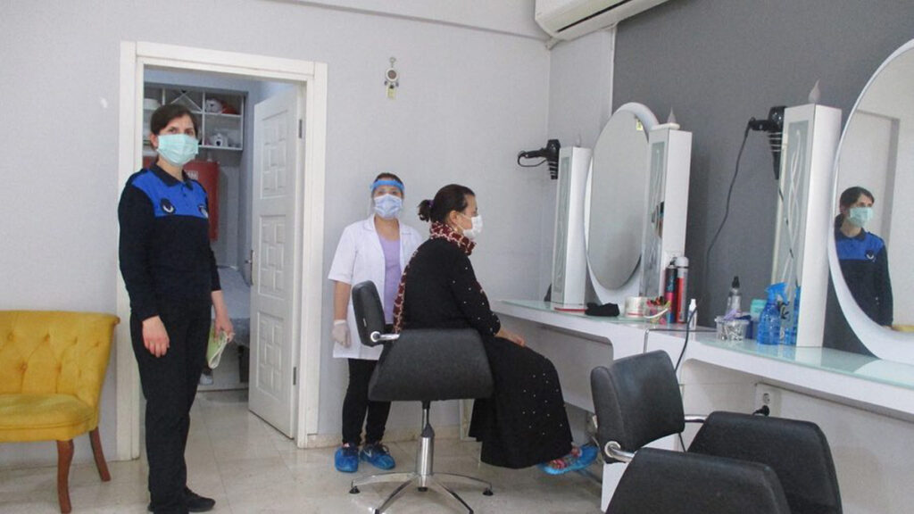 BERBER, KUAFÖR VE GÜZELLİK SALONLARINA SIKI DENETİM