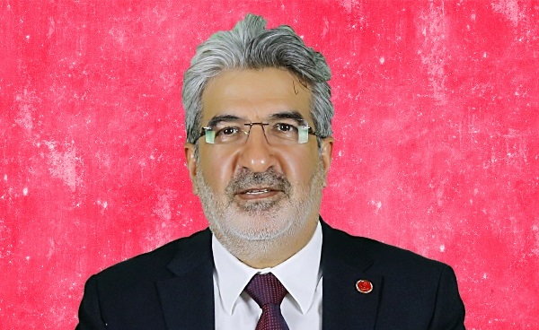 ÖZACAR: HAYVAN ŞATIŞ NOKTALARINA PREFABRİK KURARAK, BANYO VE UYUMA GİBİ TEMEL İHTİYAÇLAR KARŞILANMALI