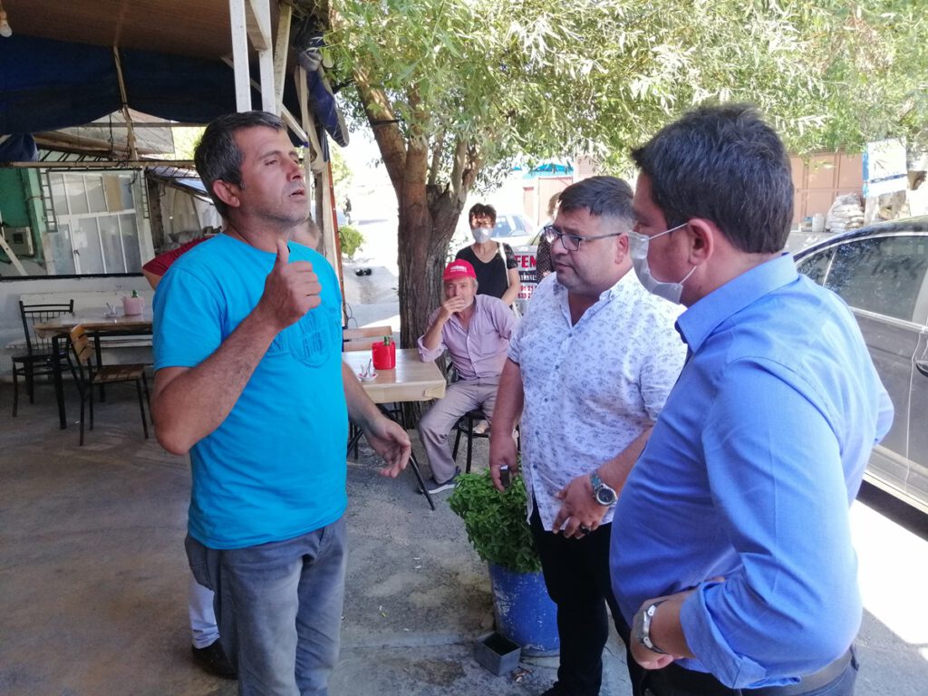 DOMATES ÜRETİCİSİ BU SENE DE EMEĞİNİN KARŞILIĞINI ALAMADI
