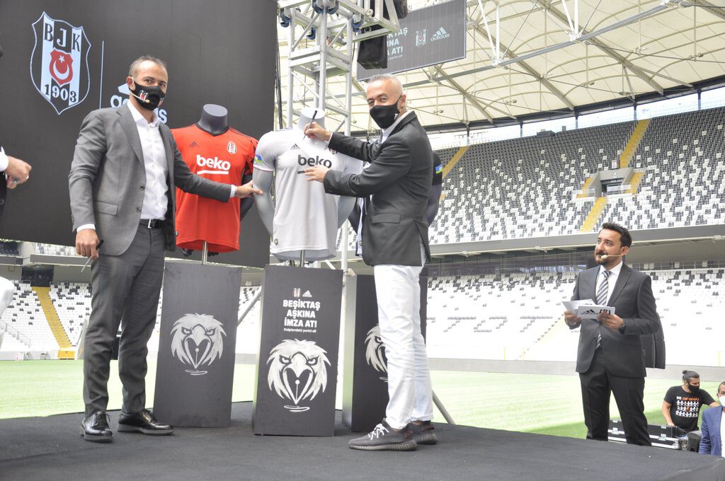 BEŞİKTAŞ AŞKINA İMZA AT!