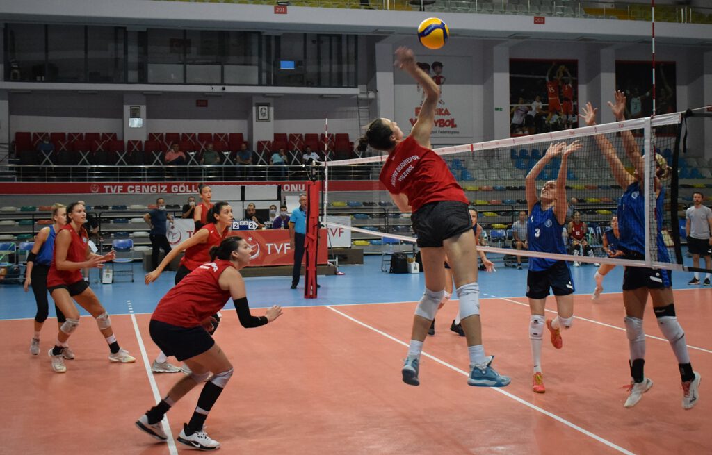 Nilüfer’in sultanları lige hazırlanıyor