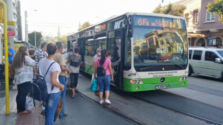 Bursa’da ayakta yolcu kararı… Vatandaş endişeli!