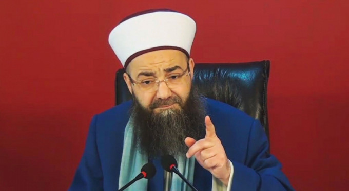 ‘2 bin dernek silahlandı!’