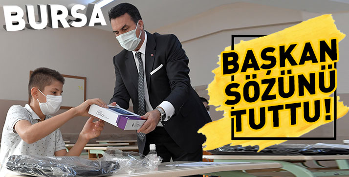 Bursa’da Başkan Dündar’dan öğrencilere tablet desteği