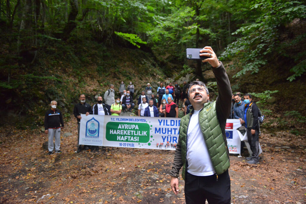 BAŞKAN YILMAZ, MUHTARLARLA YÜRÜDÜ