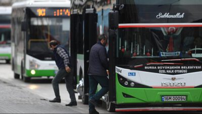 Bursa’da sağlık çalışanları ile otobüs şoförleri arasında gerginlik!