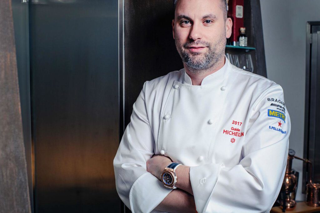 MICHELIN YILDIZLI ŞEF MICHAEL RIEMENSCHNEIDER, YEPYENİ MUTFAK ANLAYIŞI ‘TWINS KITCHEN’ İLE LÜKSÜ ULAŞILABİLİR KILIYOR