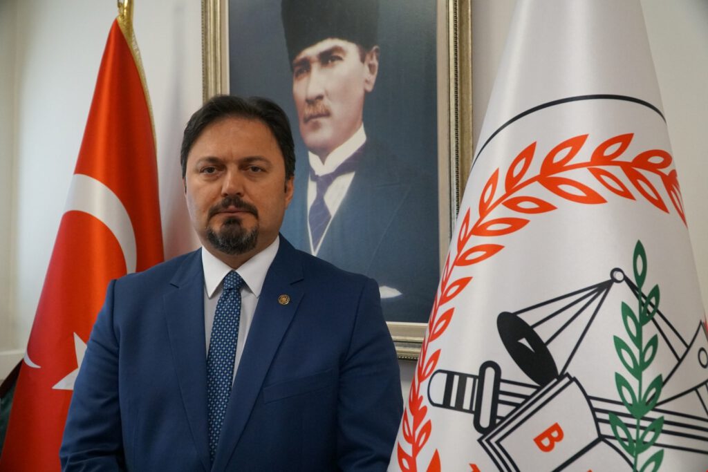 Bursa Barosu “ertelemeye” açtığı davayı kazandı!