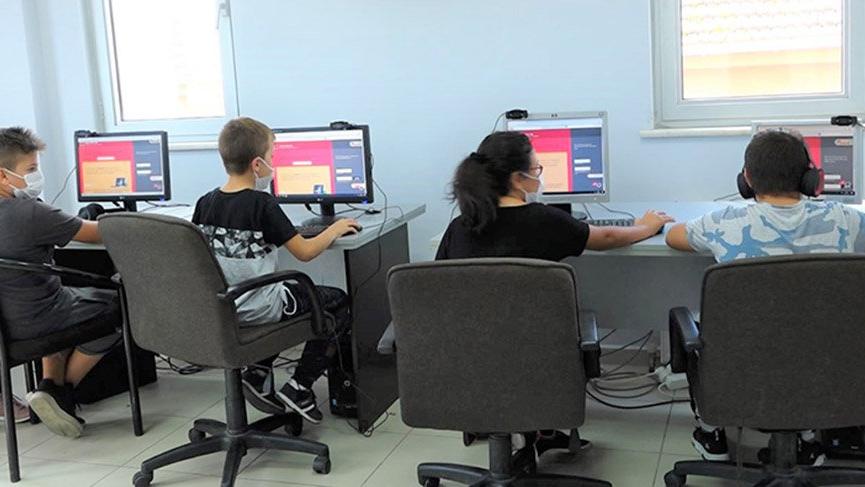 Bilgisayar fiyatları son bir yılda yüzde 74 arttı