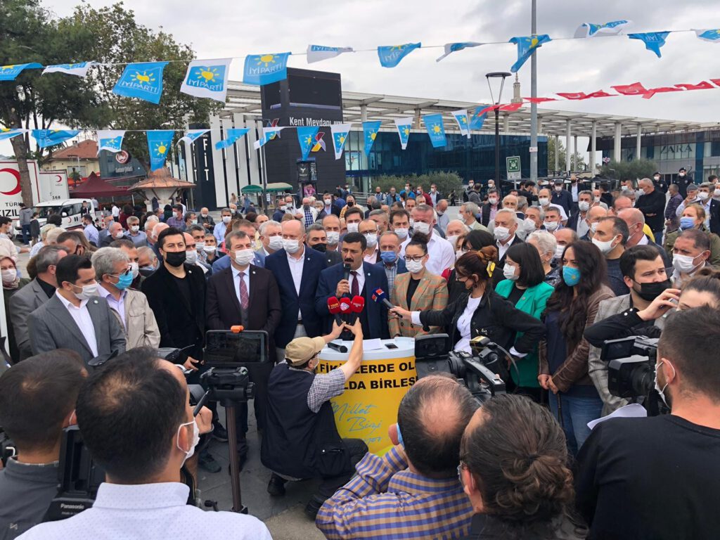 İYİ’ler Su’yun Peşini Bırakmıyor!