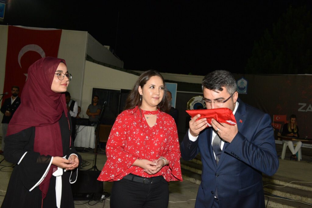 ‘CUMHUR’UN BAYRAMI 29 EKİM
