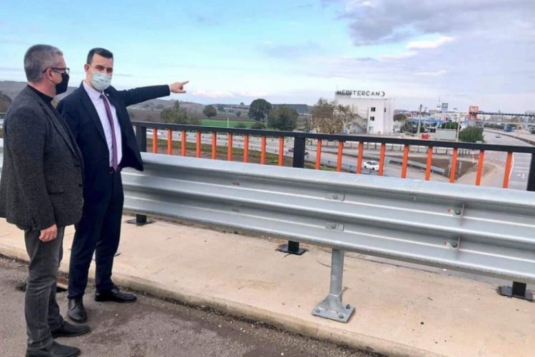 Millet emreder biz yaparız