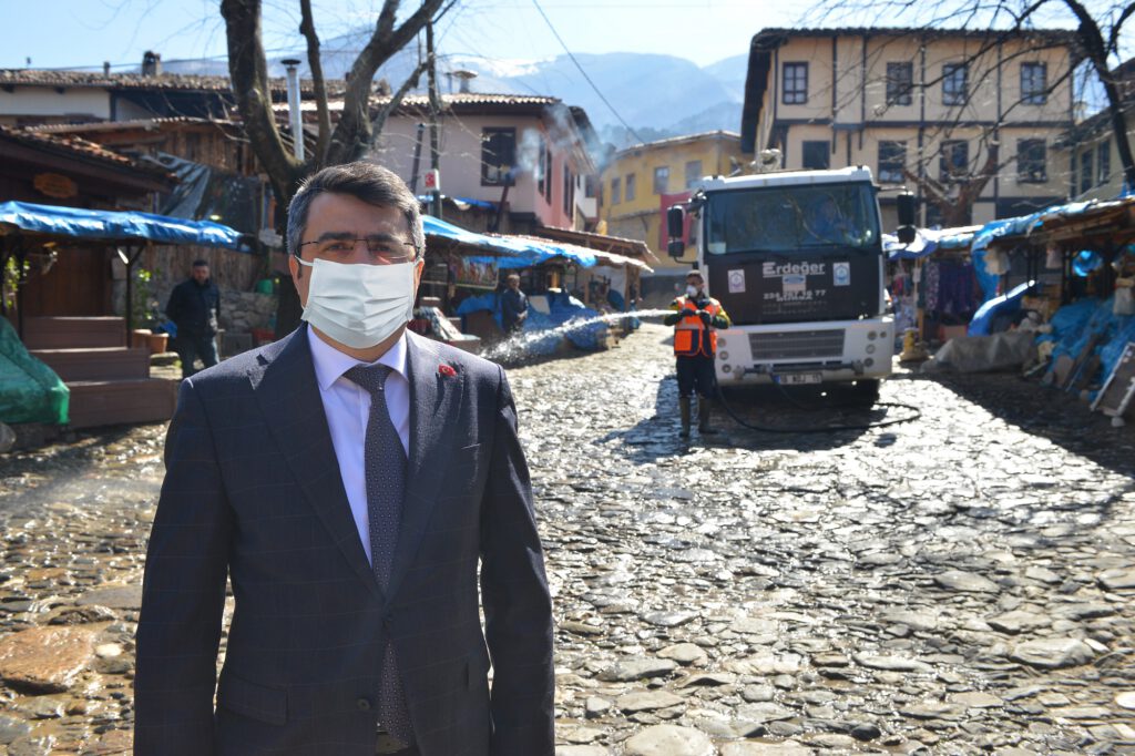 KORONAVİRÜSLE MÜCADELE ARALIKSIZ SÜRÜYOR
