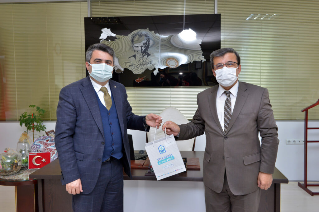BAŞKAN YILMAZ, ÖĞRETMENLER GÜNÜ’NÜ KUTLADI