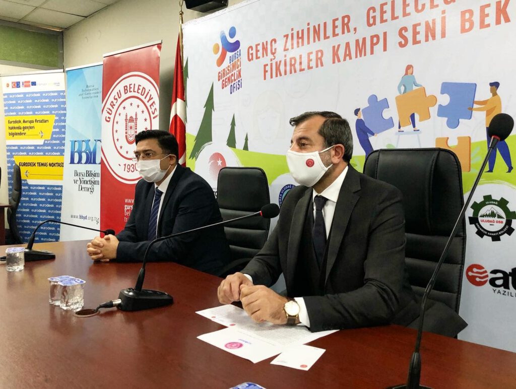 “GENÇLERİMİZİN HAYATLARINA BİR IŞIK YAKABİLİRSEK NE MUTLU BİZLERE”
