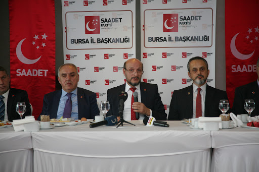 ATMACA: BURSA EN BORÇLU BELEDİYE İKEN, RİZE 15 TEMMUZ MEYDANI İNŞASI İÇİN ÖDENEN 427 BİN LİRANIN İZAHI YOKTUR
