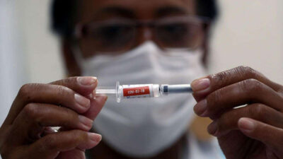 Çin aşısının gelişi ertelendi…